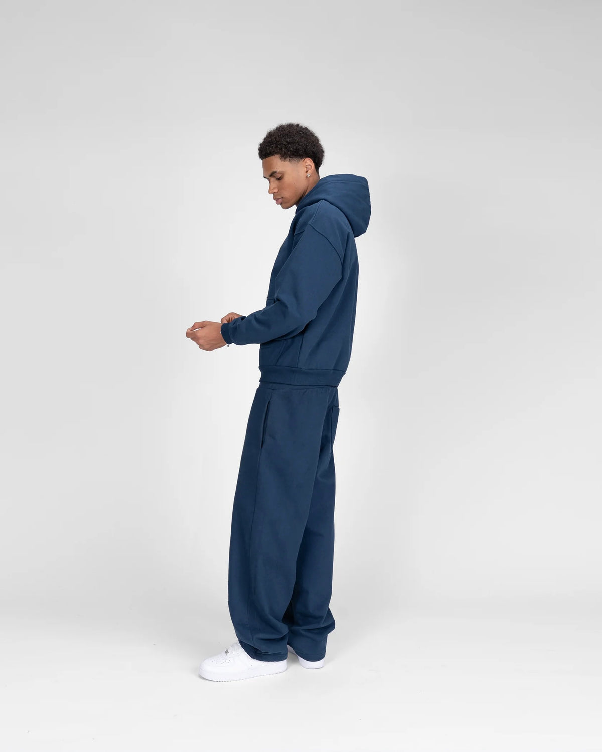 BAGGY SWEATPANTS - NAVY BLUE