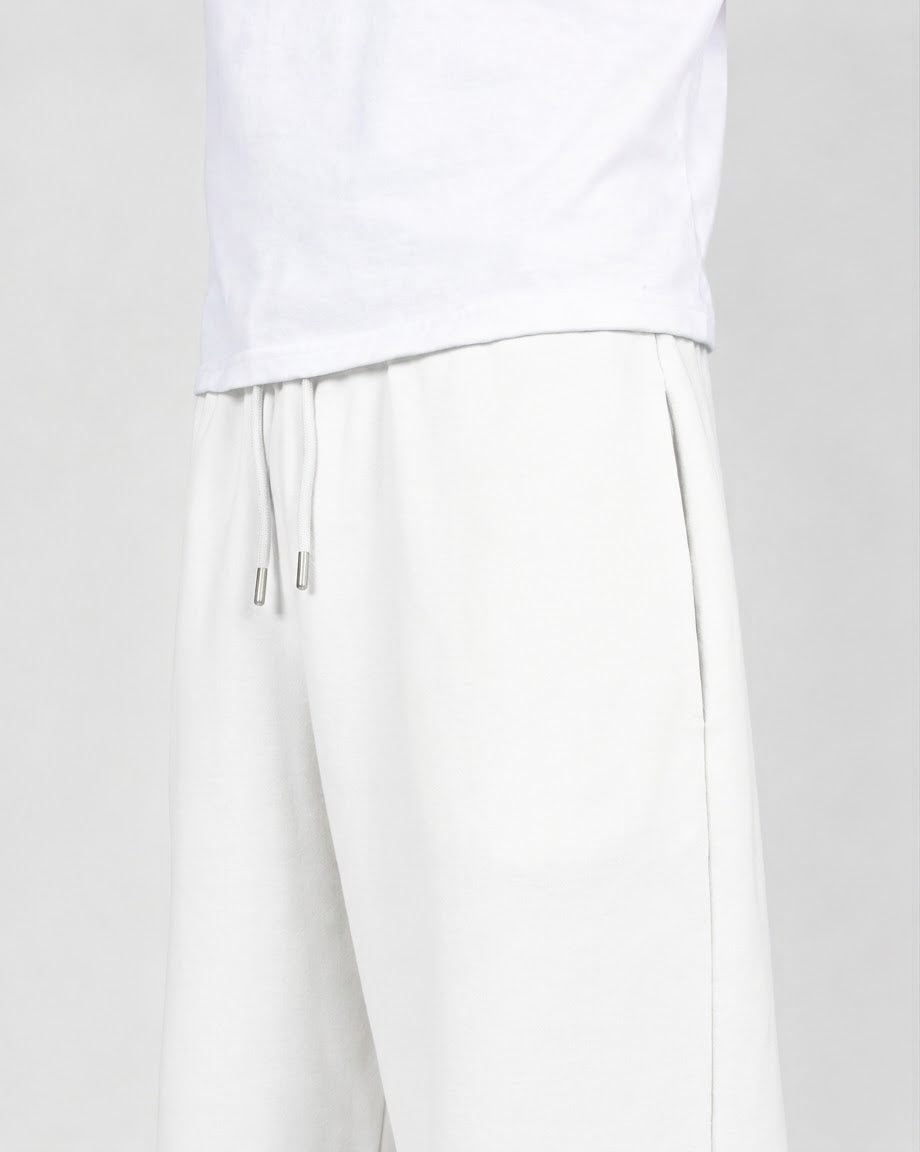 BAGGY SWEATPANTS - WHITE