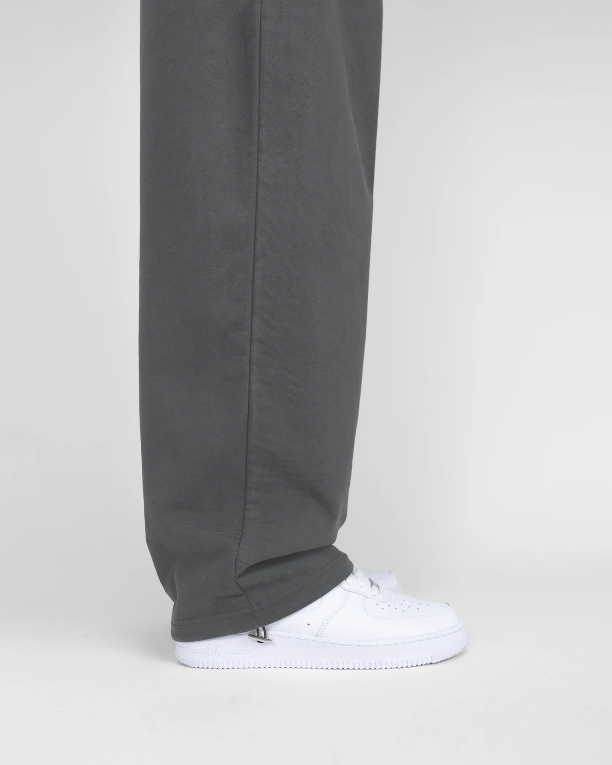 BAGGY SWEATPANTS - DARK GREY
