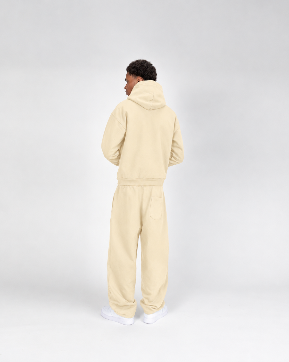 BAGGY SWEATPANTS - BEIGE